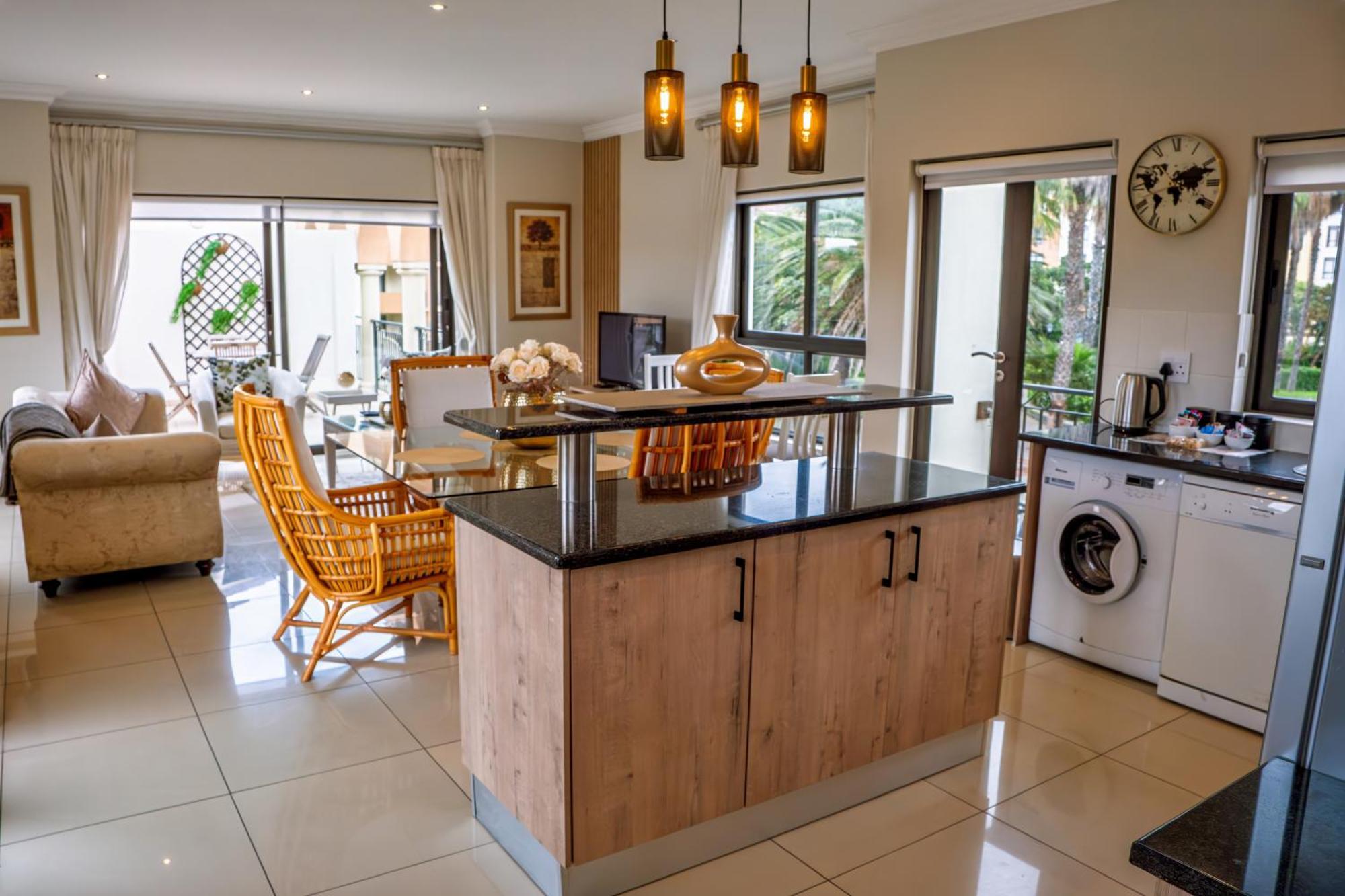 Majorca Apartments By Bon Hotels Cape Town Bagian luar foto