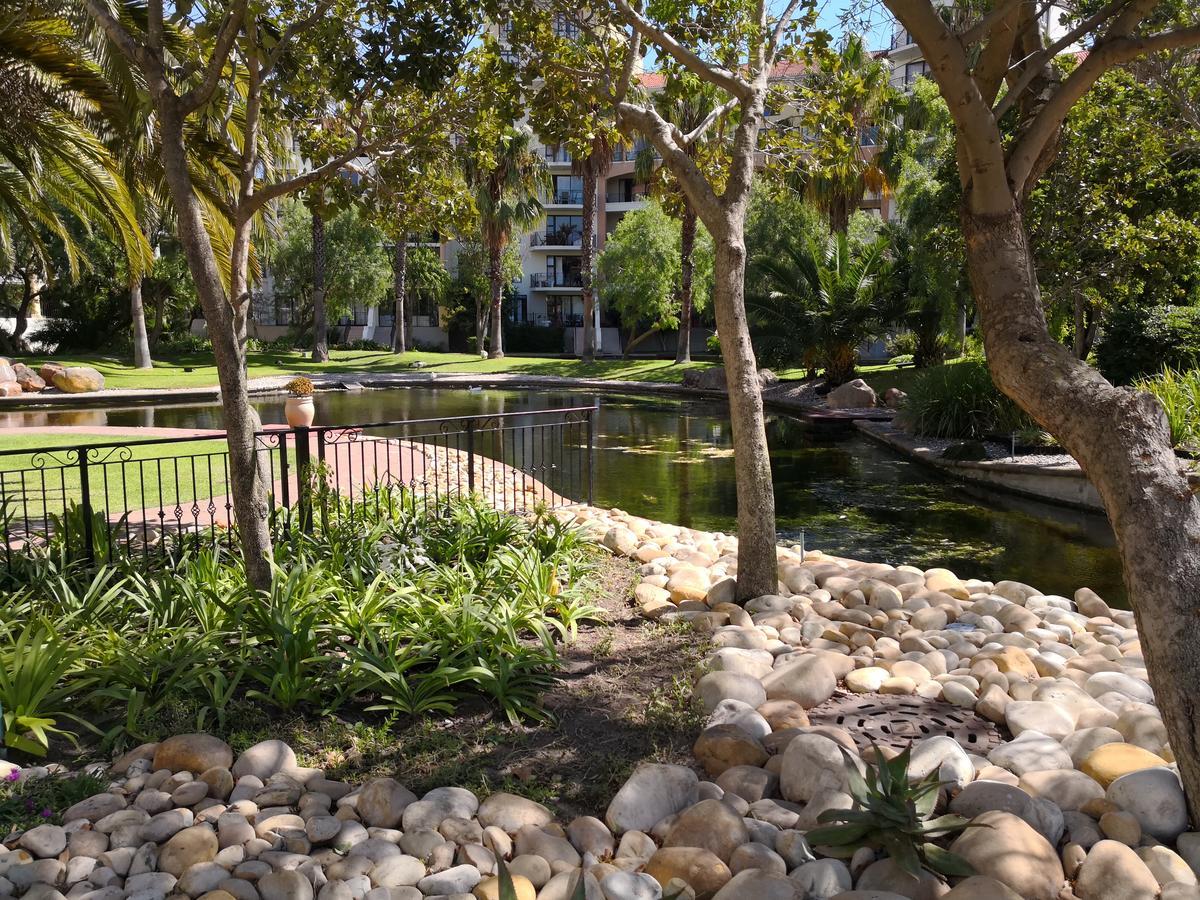 Majorca Apartments By Bon Hotels Cape Town Bagian luar foto